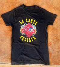 Load image into Gallery viewer, Corazon Bordado T-Shirt